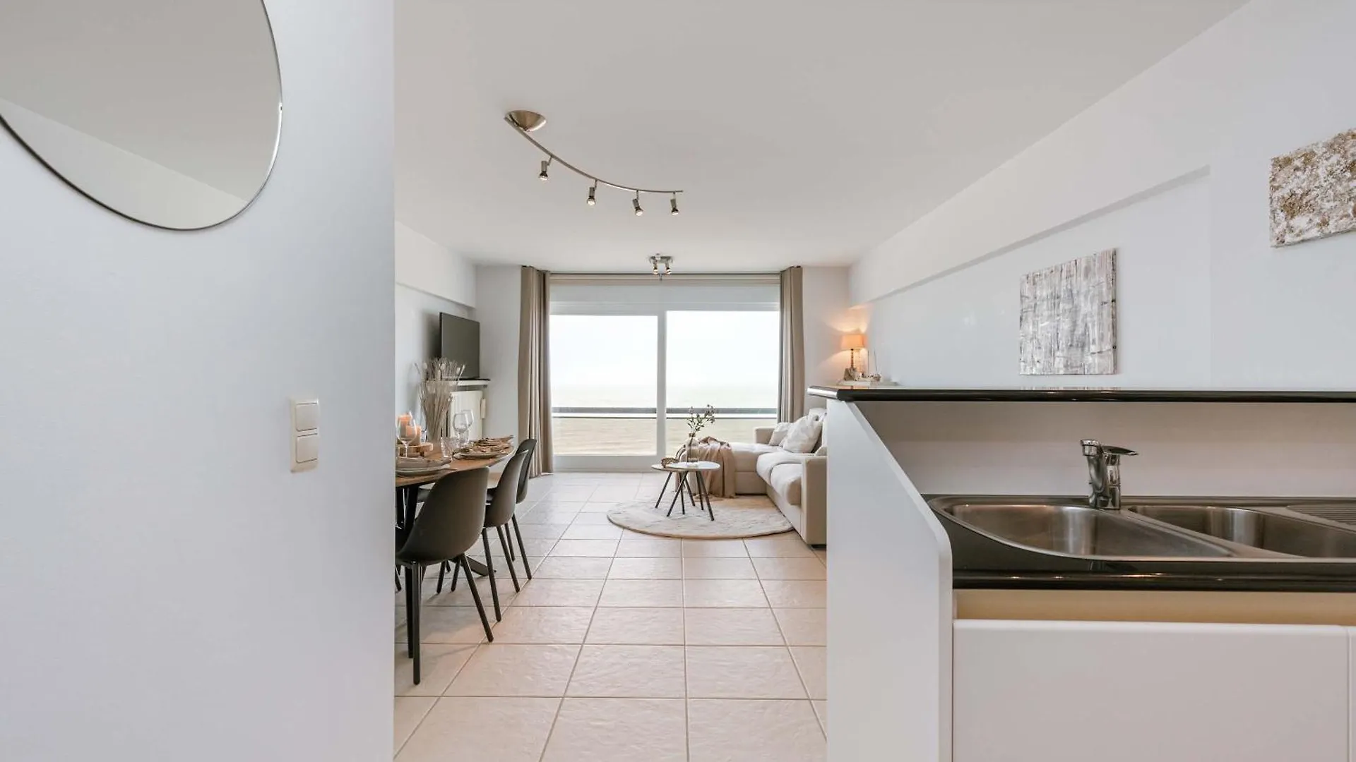 Huswell - Bright Apartment For 6 People With Stunning Sea View Middelkerke
